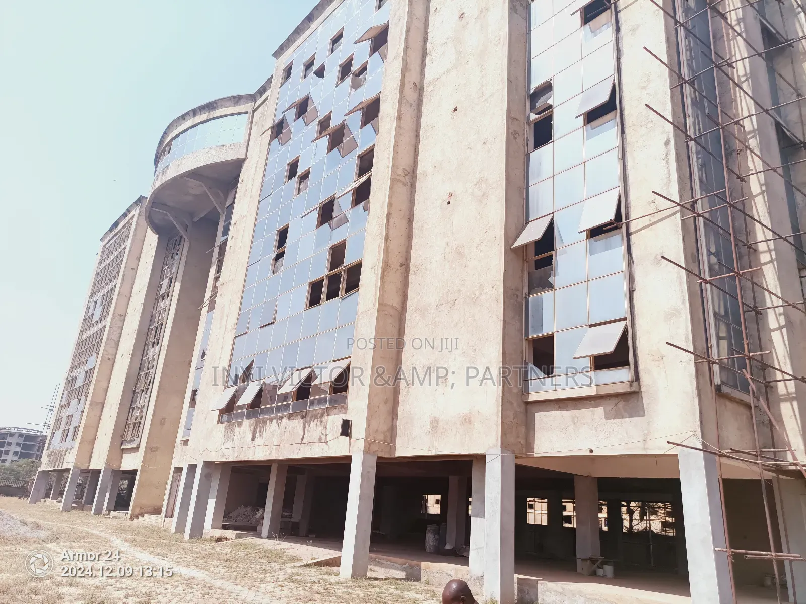 Commercial Office Complex for Lease in Jabi