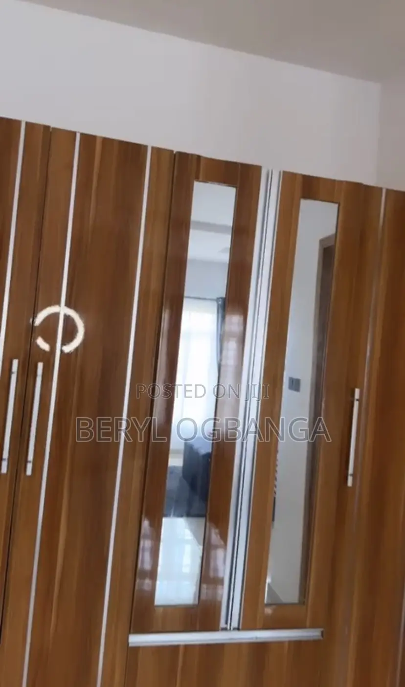 Monthly Shared Apartment Per Month or Per Week in Lekki