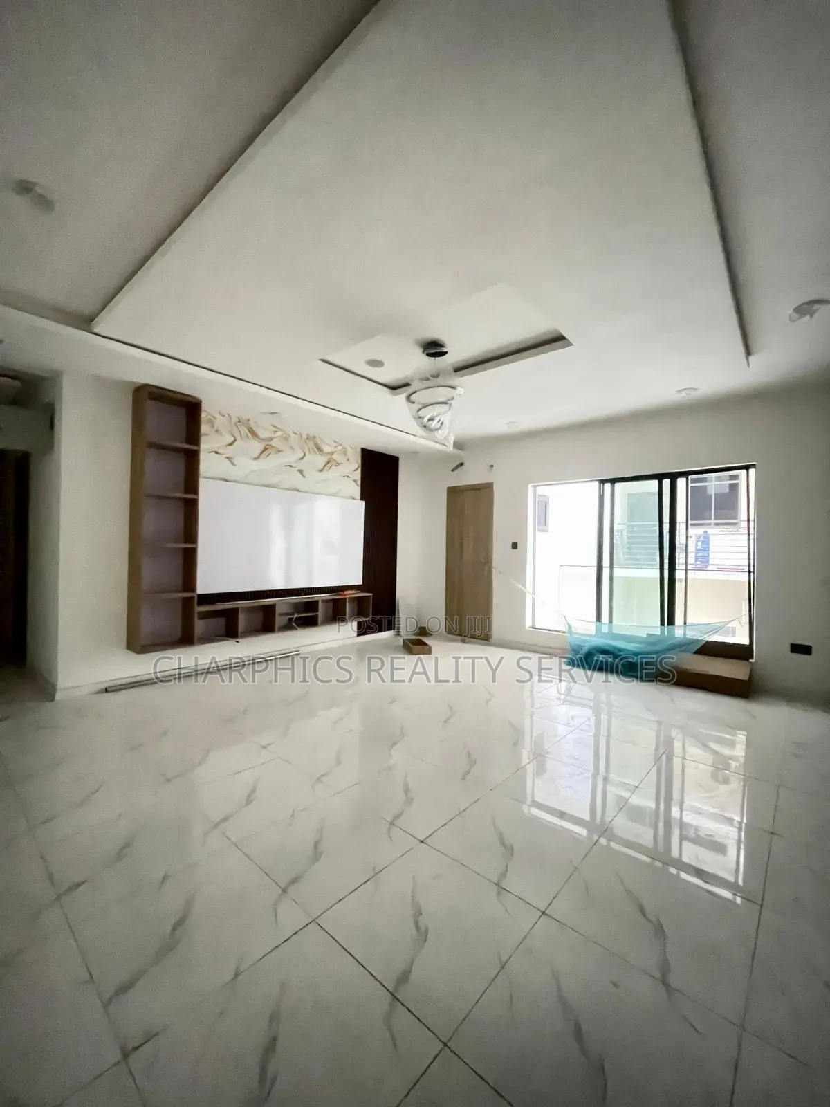 2bdrm Apartment in Ikate for sale in Ikate