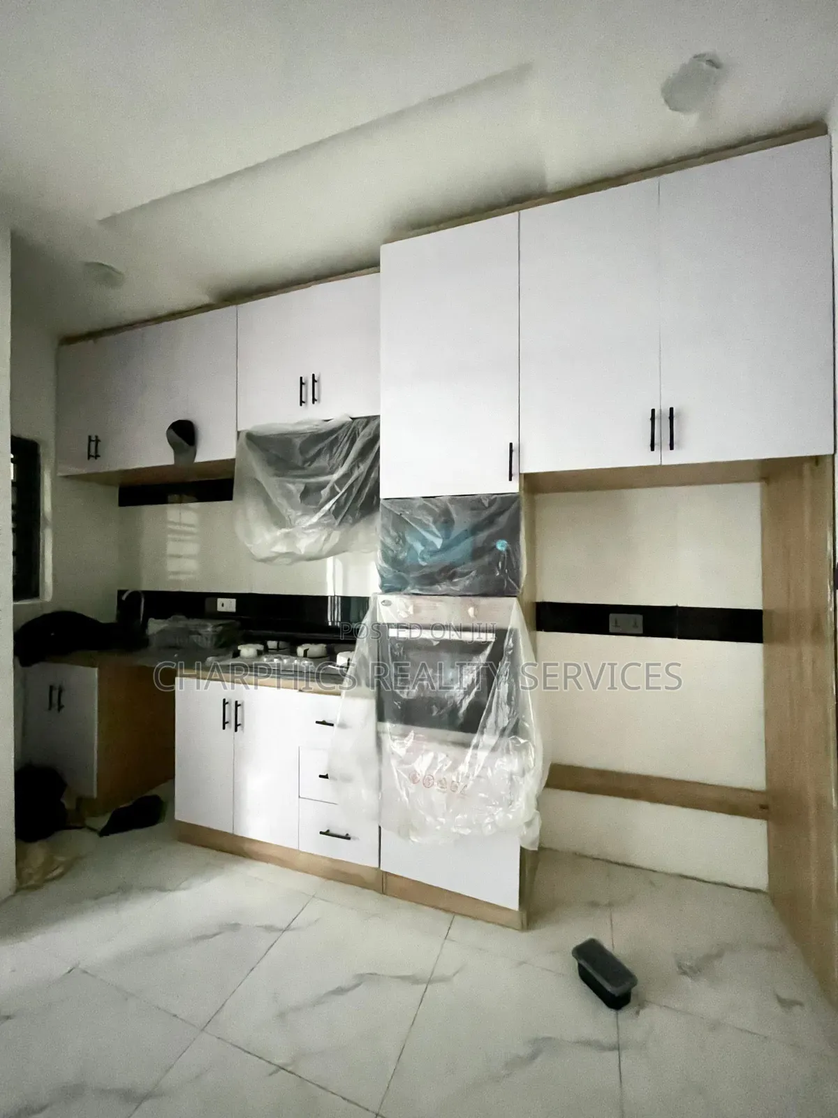 2bdrm Apartment in Ikate for sale in Ikate