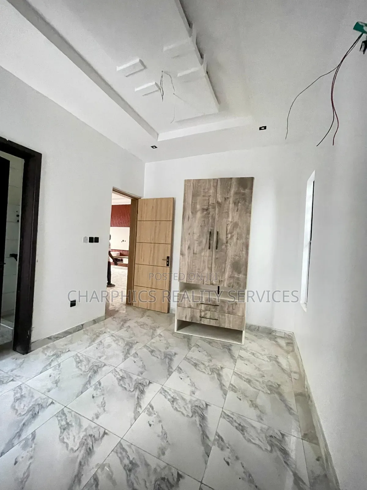2bdrm Apartment in Ikate for sale in Ikate