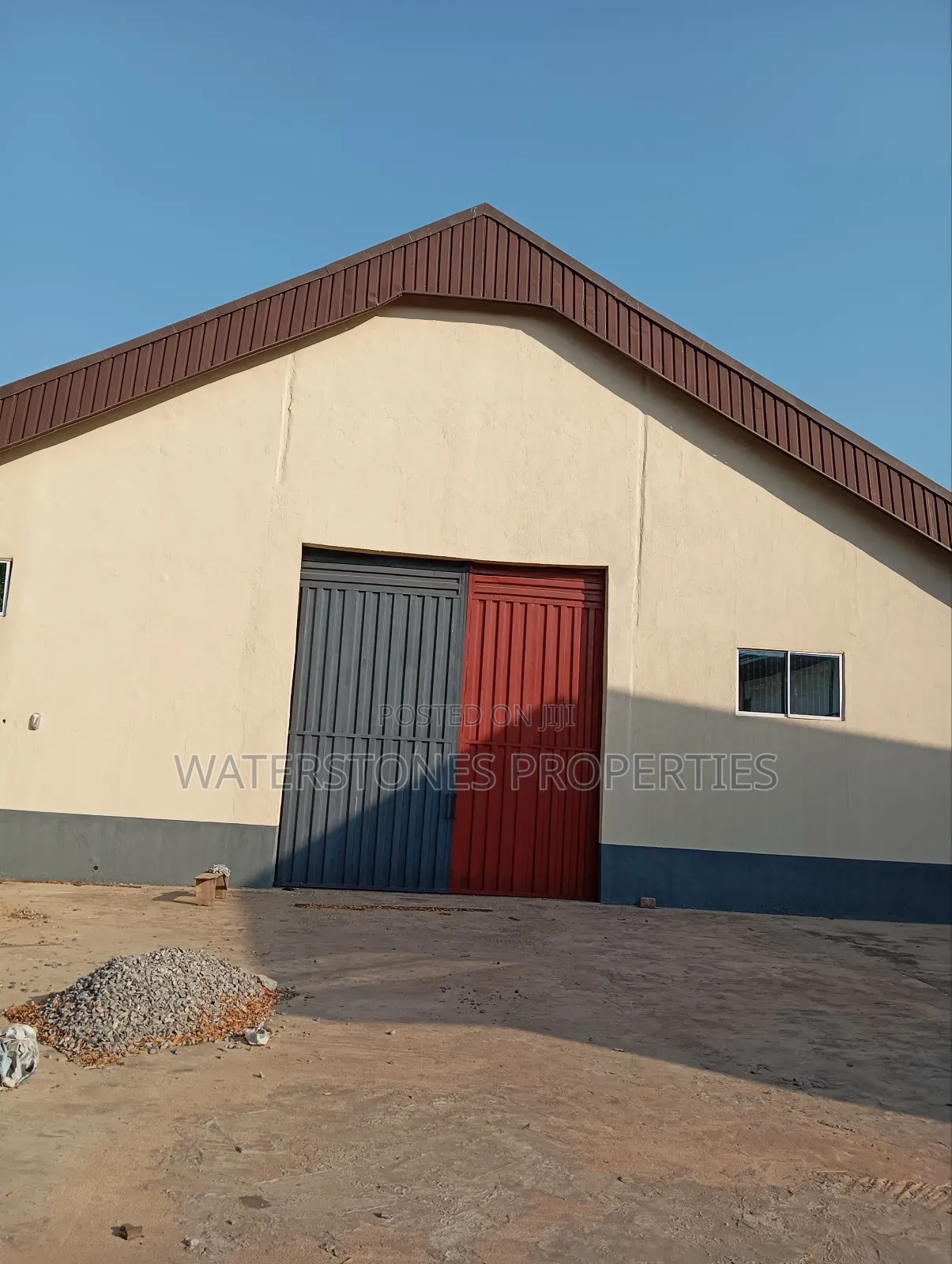 Warehouse to Let in Asaba in Oshimili South