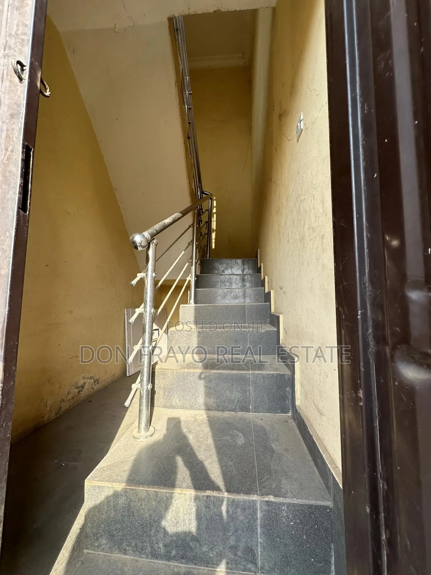 15bdrm Block of Flats in Harmony Estate, Ologuneru for sale in Ologuneru