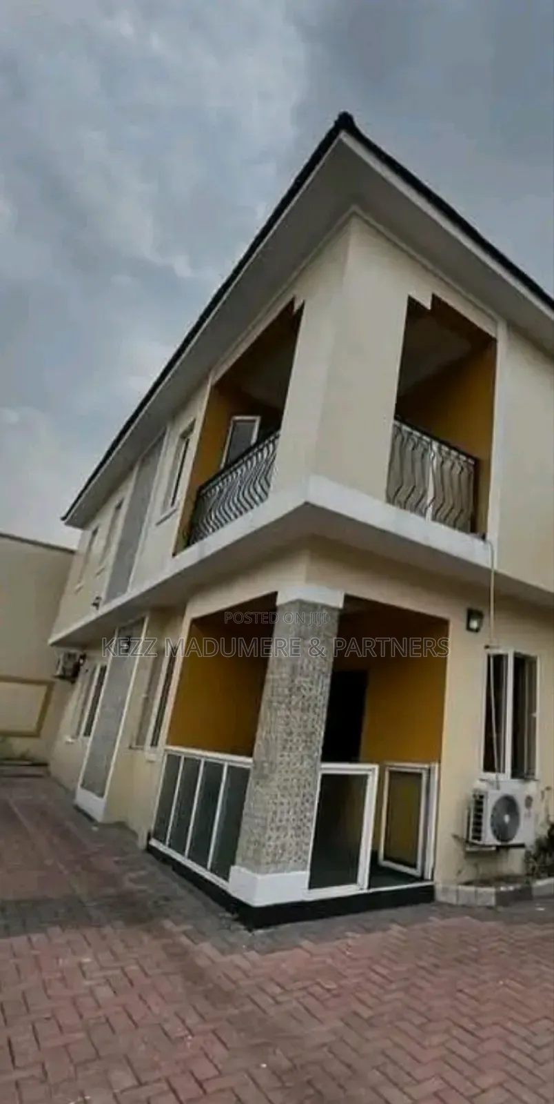 4bdrm Duplex in Rumuibekwe Estate, for sale in Port-Harcourt