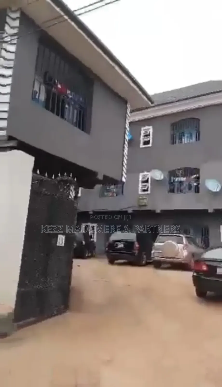 14bdrm Block of Flats in Iva Valley, Enugu, for sale in Enugu