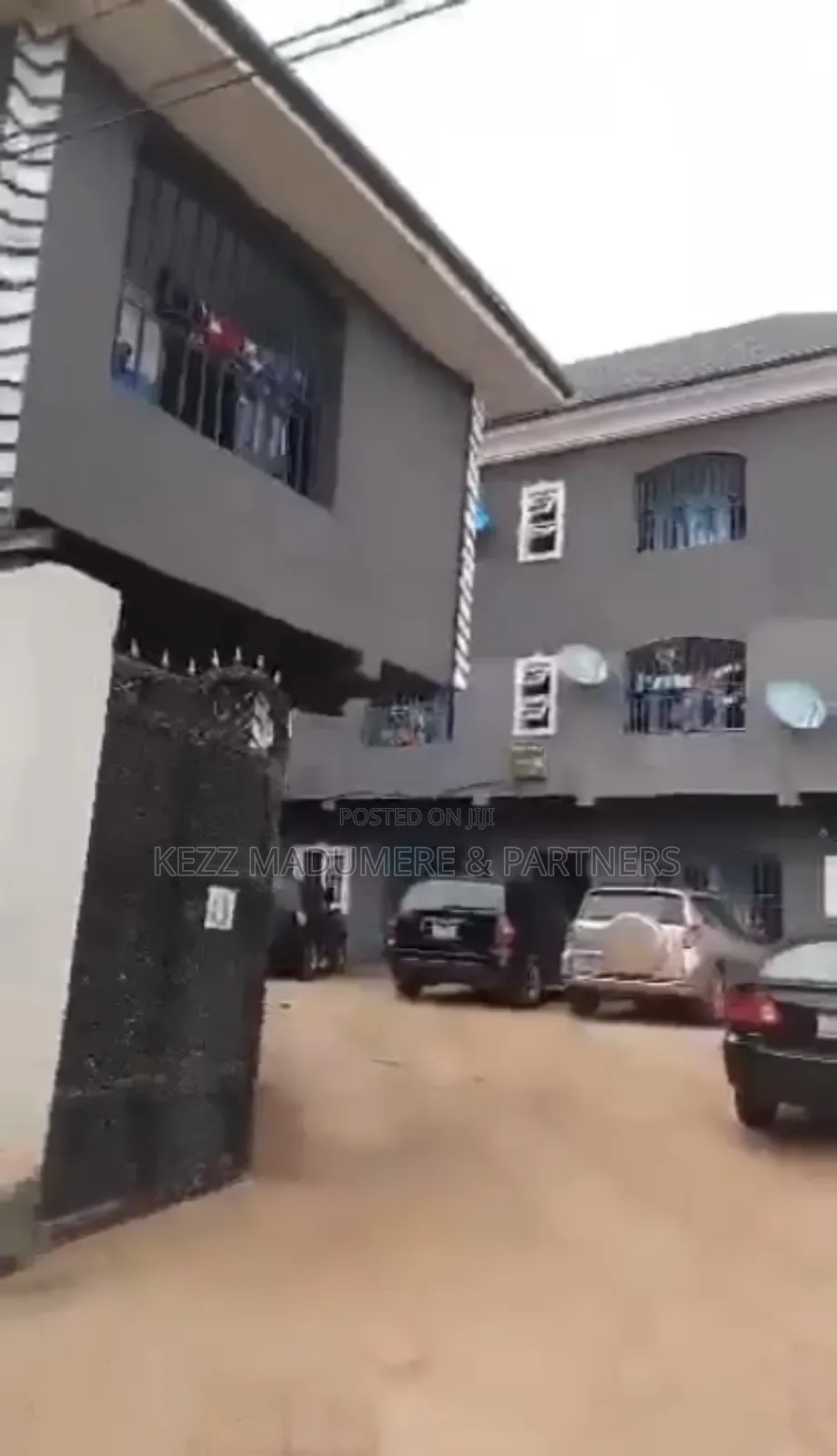 14bdrm Block of Flats in Iva Valley, Enugu, for sale in Enugu