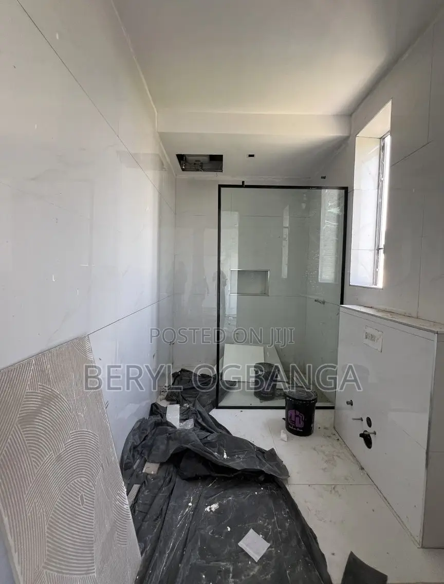 4bdrm Duplex in Ikate for sale in Ikate