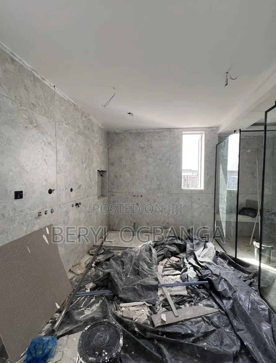 4bdrm Duplex in Ikate for sale in Ikate