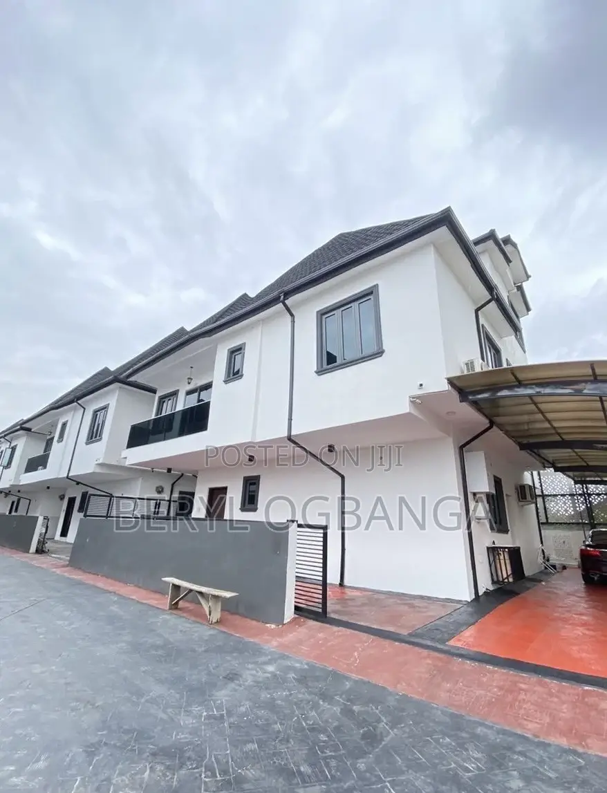 5bdrm Duplex in Osborne Foreshore Estate for sale in Osborne Foreshore Estate