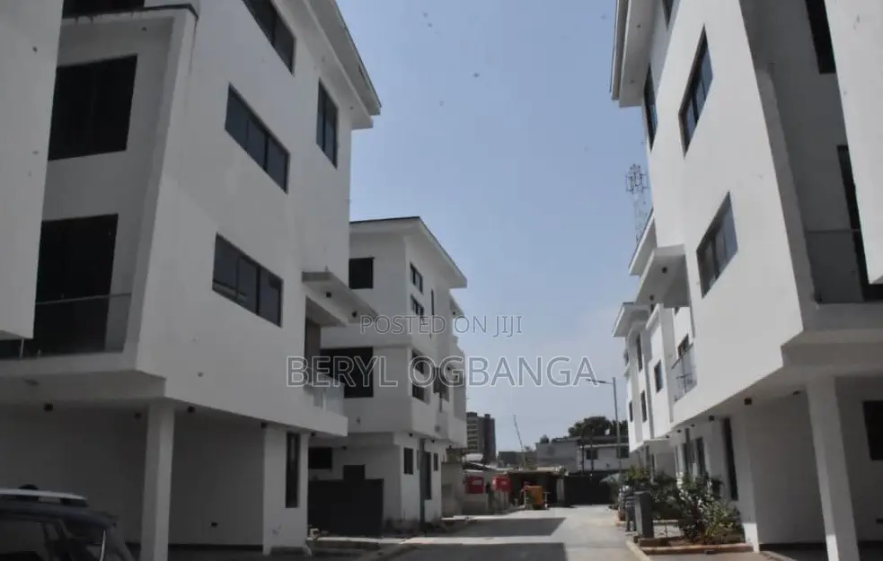 4bdrm Townhouse/Terrace in Ikoyi for sale in Ikoyi