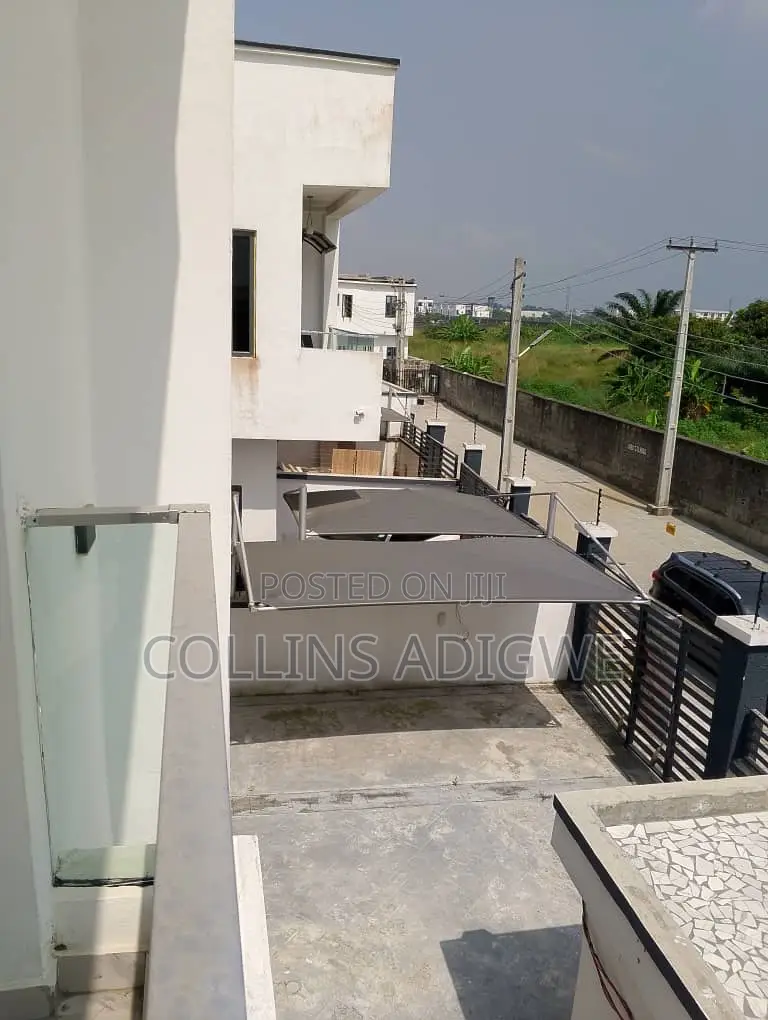 4bdrm Duplex in Abraham Adesanya for sale in Abraham Adesanya Estate