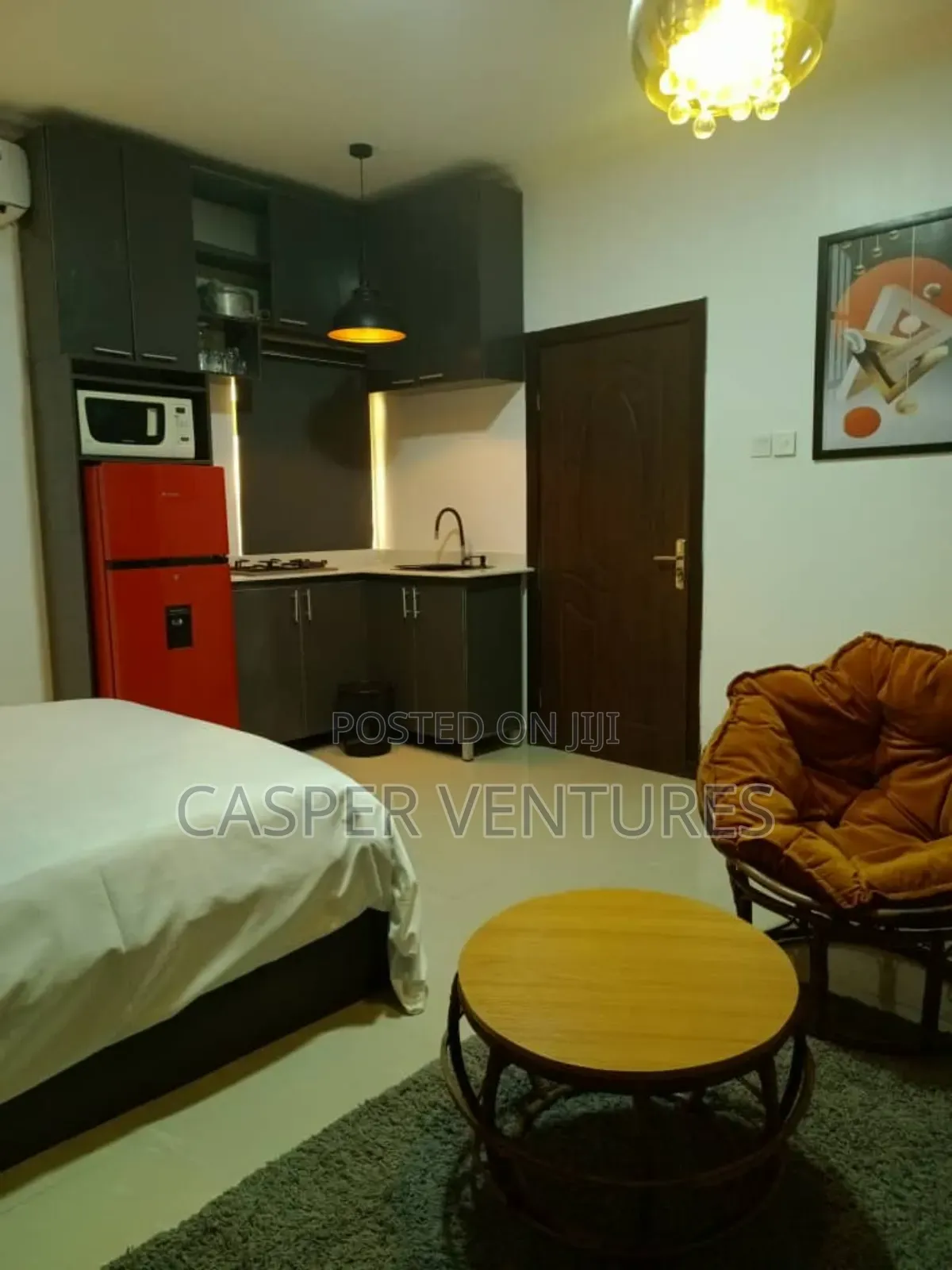 Golden Studio Shortlet in Lekki Phase 1