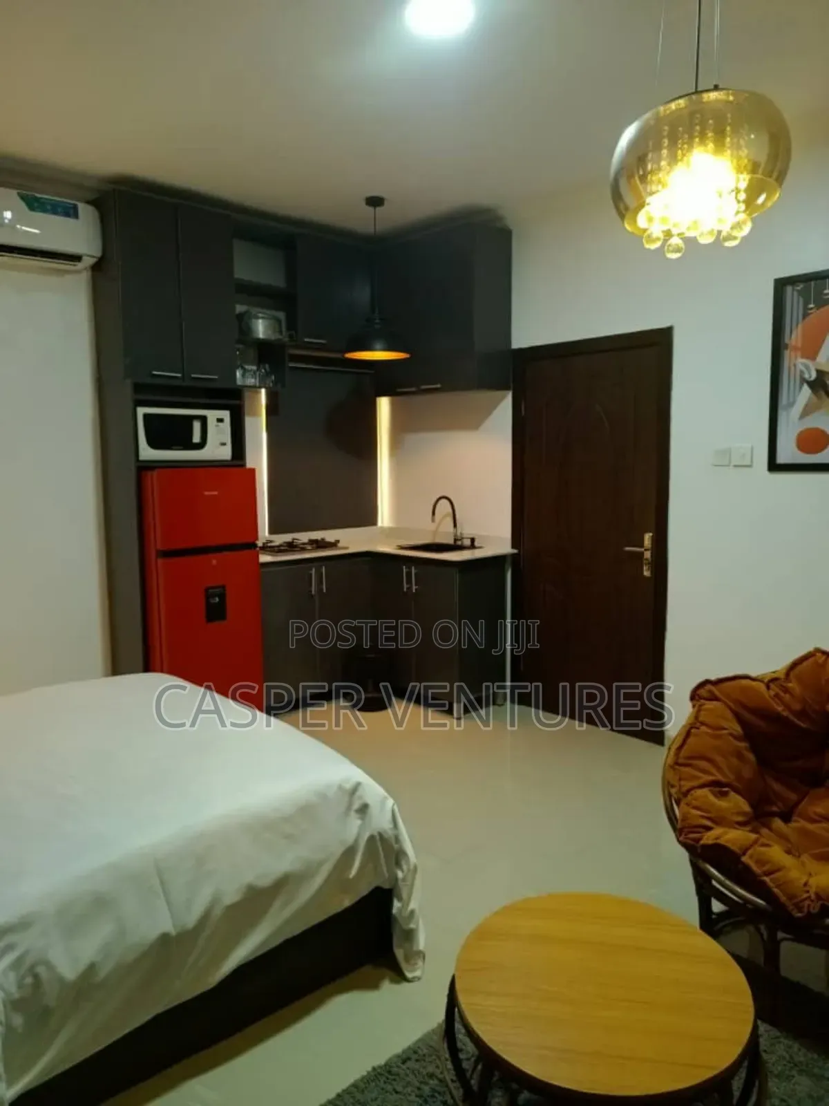 Golden Studio Shortlet in Lekki Phase 1