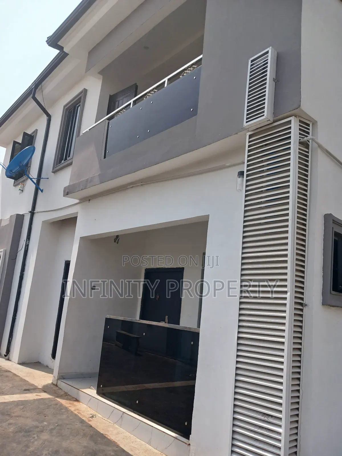 3bdrm Block of Flats in Ekae, Benin City for sale in Benin City