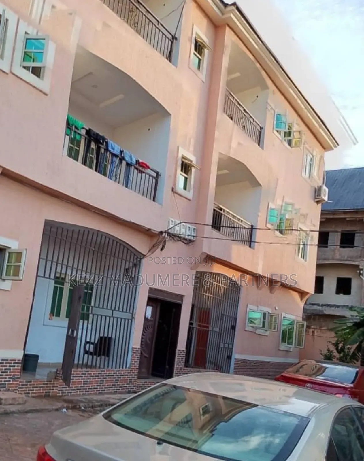 6bdrm Block of Flats in Tanker Park , New for sale in Enugu