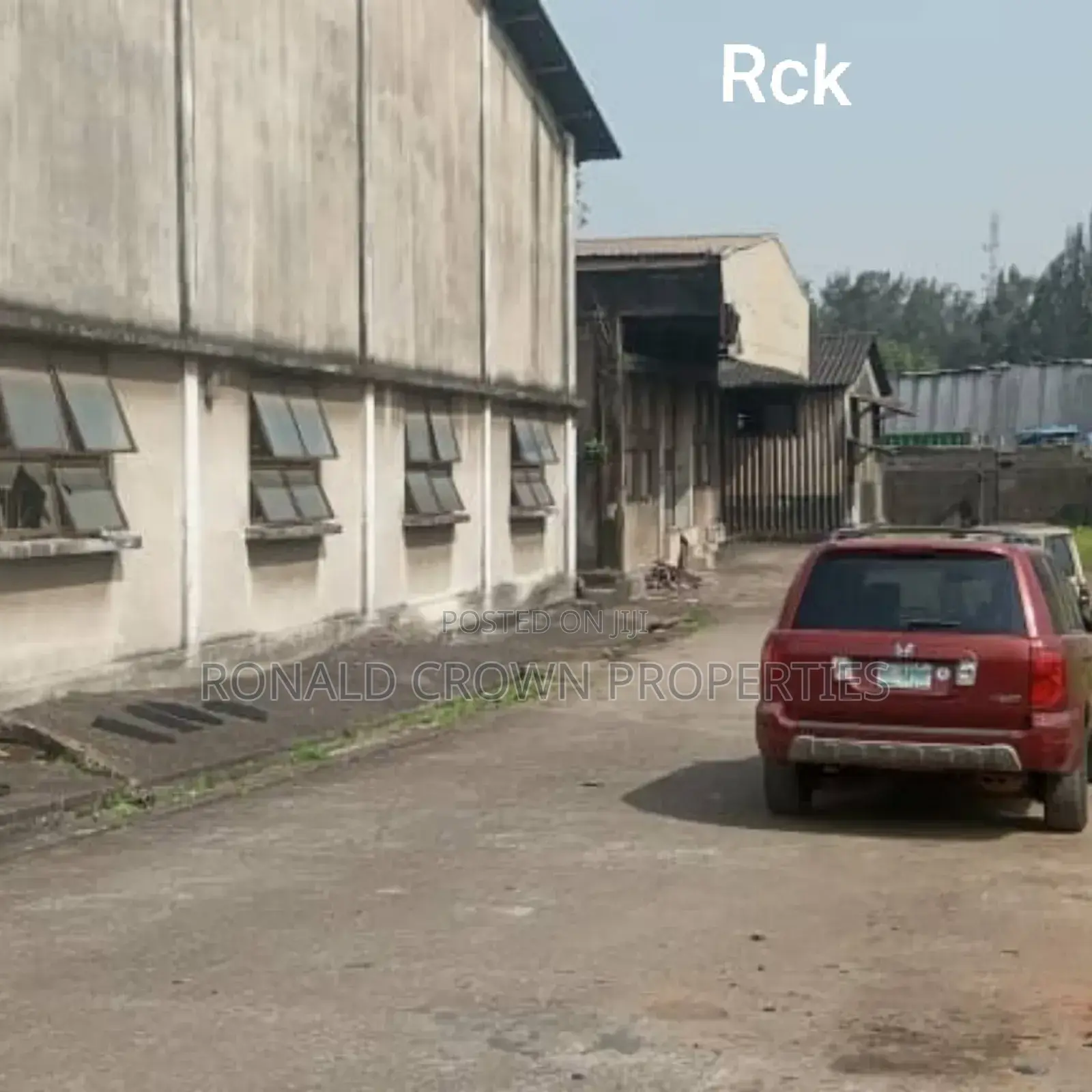 8700sqm Land With Warehouse for Sale at Surulere in Eric Moore