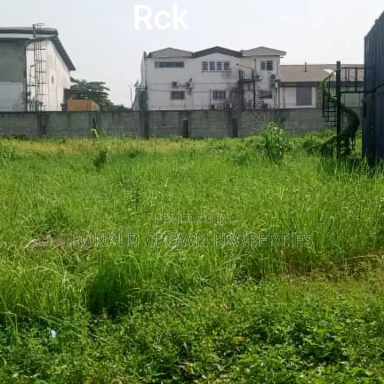 8700sqm Land With Warehouse for Sale at Surulere in Eric Moore