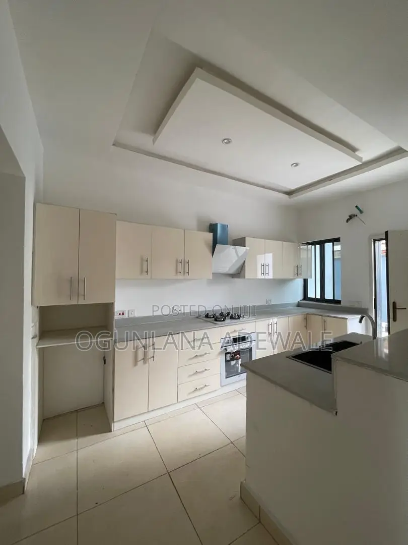 4bdrm Duplex in Ikoyi for sale in Ikoyi