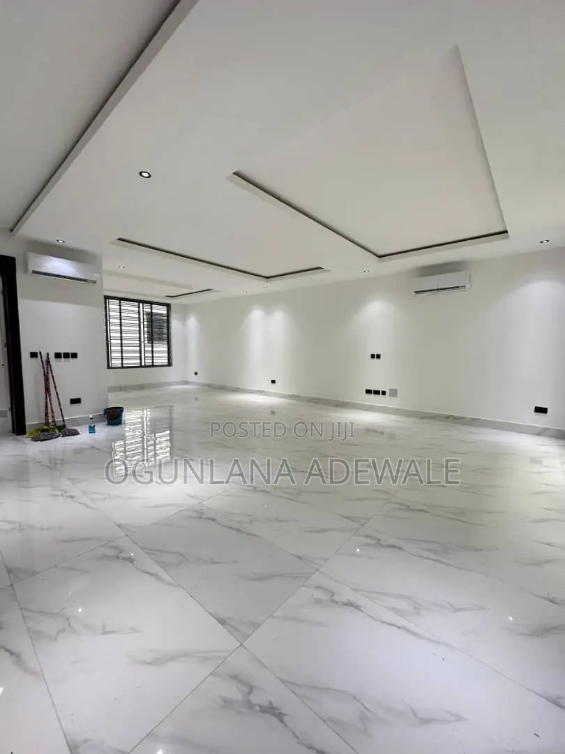 4bdrm Duplex in Ikoyi Lagos for sale in Ikoyi
