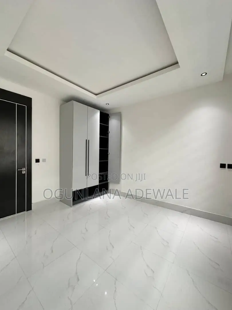 4bdrm Duplex in Ikoyi Lagos for sale in Ikoyi
