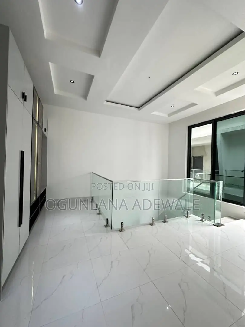 4bdrm Duplex in Ikoyi Lagos for sale in Ikoyi