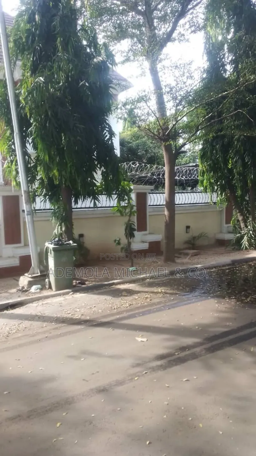 5bdrm Duplex in 5 Bedroom Fully, Zone 2 / Wuse for sale in Zone 2 / Wuse