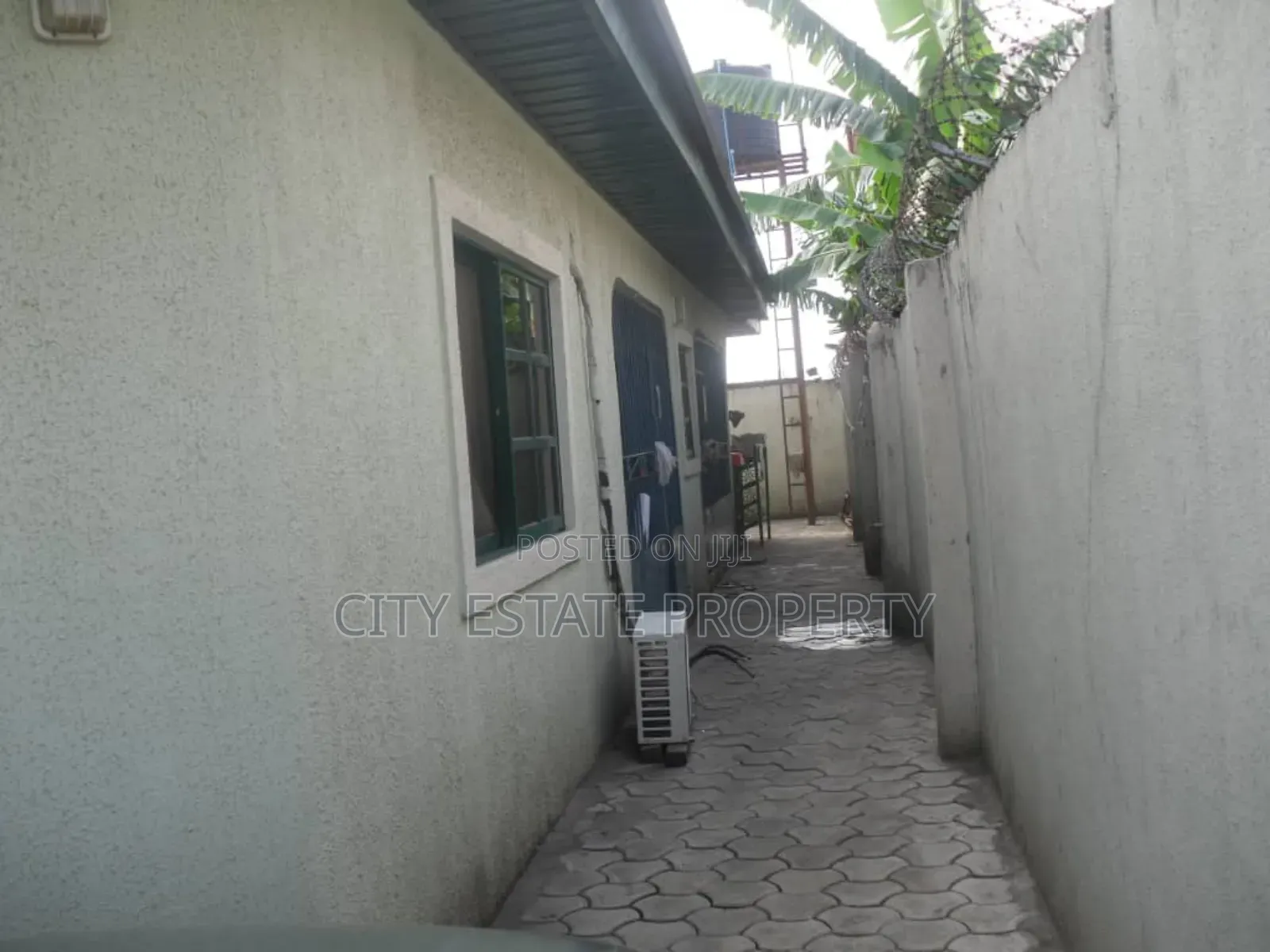 Furnished 9bdrm Block of Flats in Orazi, Port-Harcourt for sale in Port-Harcourt