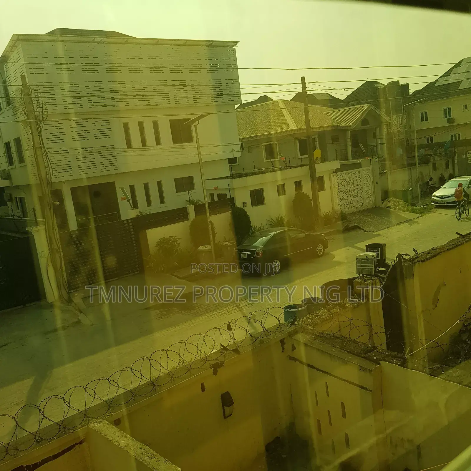 18bdrm Apartment in Osapa Londo, Lekki Phase 2 for rent in Lekki Phase 2