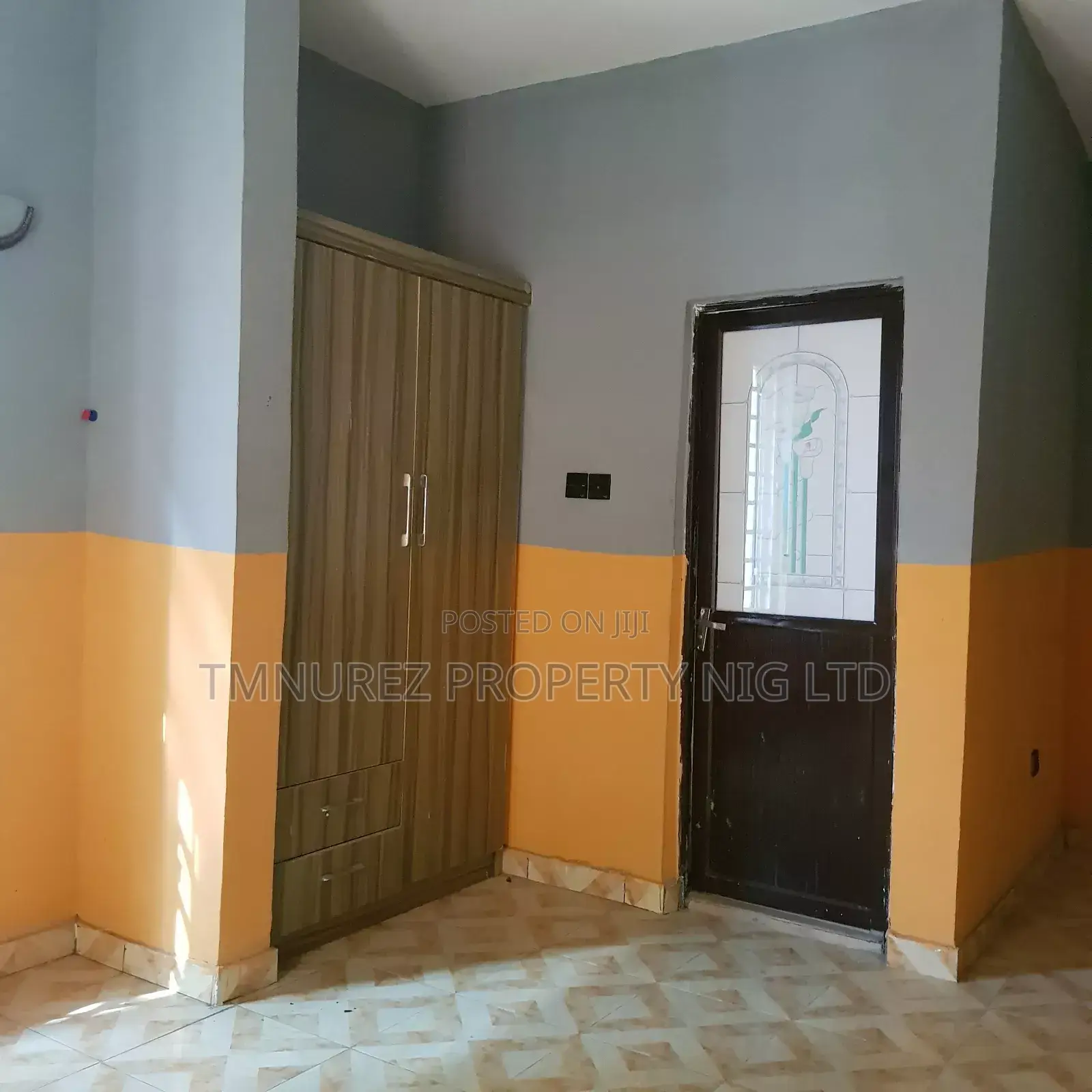19bdrm Apartment in Osapa London, Lekki Phase 2 for rent in Lekki Phase 2