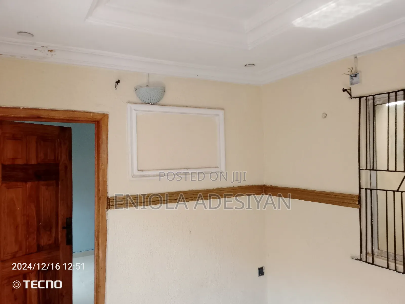 1bdrm Block of Flats in Femi Sobowale Estate, Ikorodu Garage for rent in Ikorodu Garage