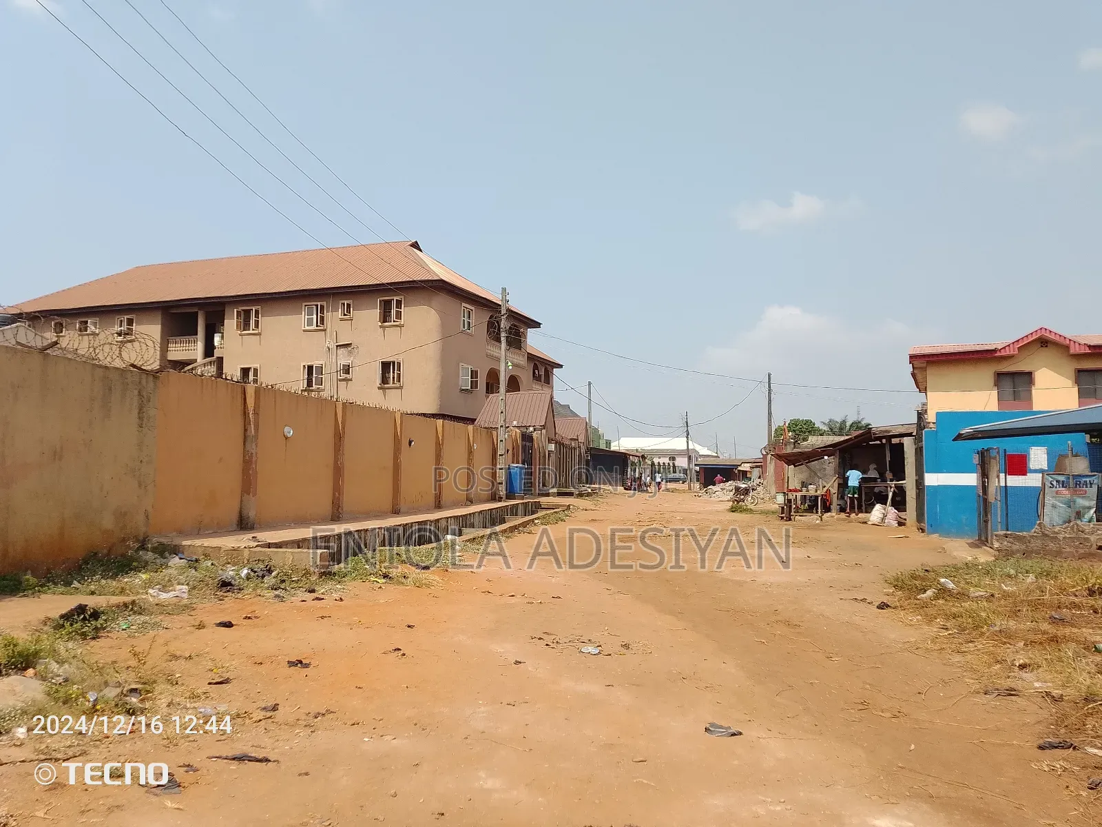 1bdrm Block of Flats in Femi Sobowale Estate, Ikorodu Garage for rent in Ikorodu Garage