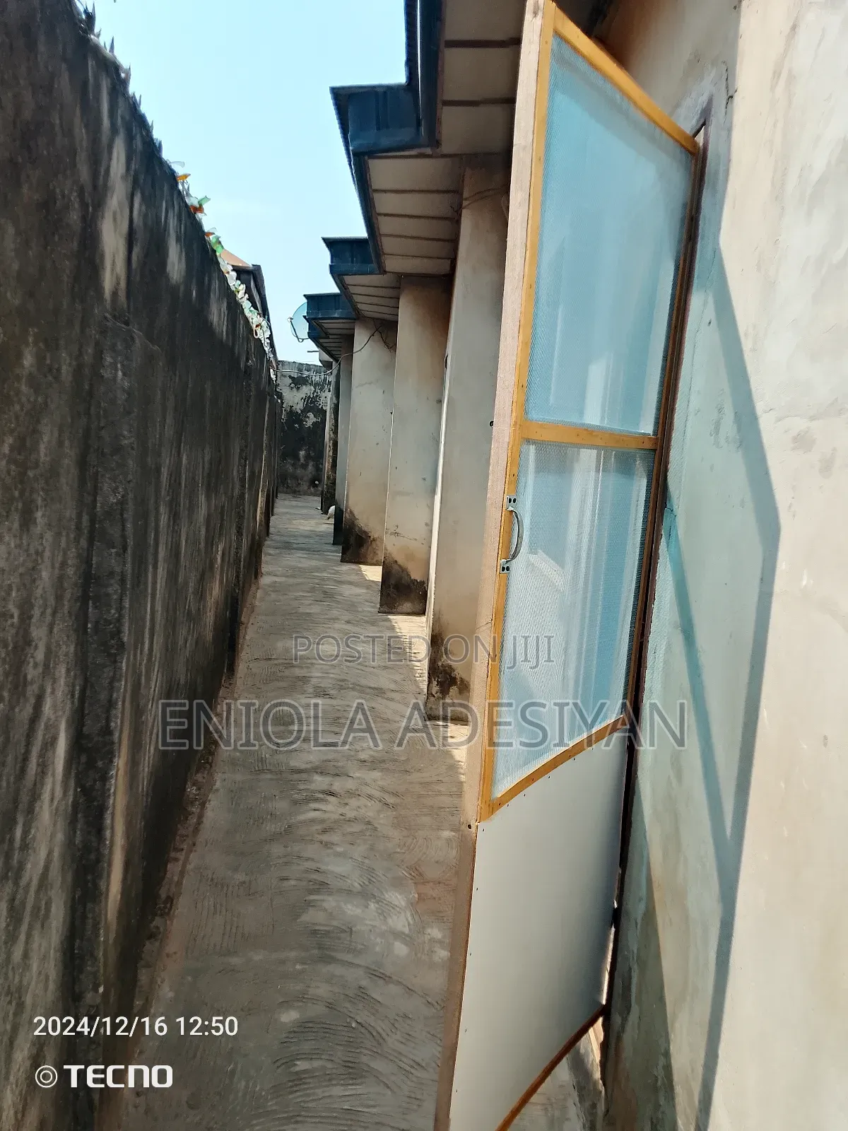 1bdrm Block of Flats in Femi Sobowale Estate, Ikorodu Garage for rent in Ikorodu Garage