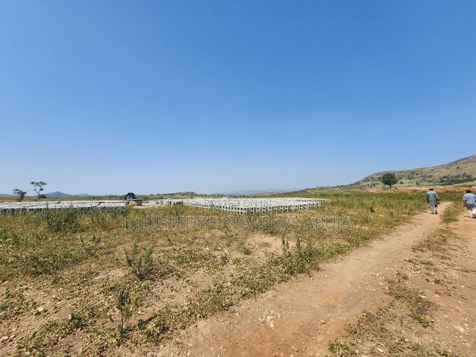 Well Located Dry Land of 250sqm and 500sqm at Katampe, Abuja in Katampe Extension