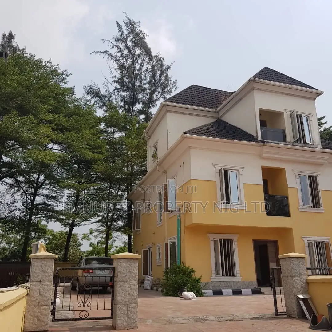 Studio Apartment in Caltongate, Lekki for rent in Lekki