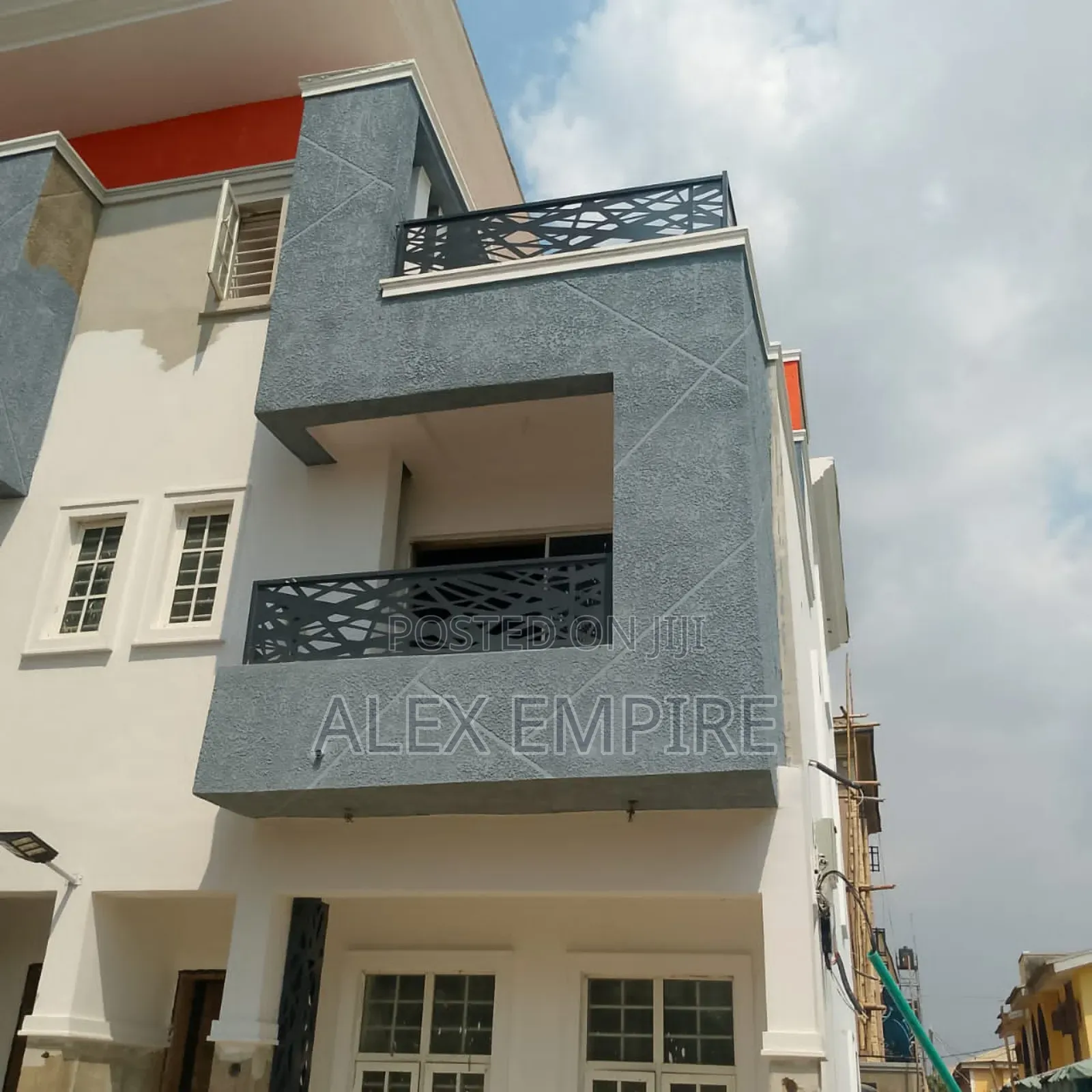 4bdrm Duplex in Ago Palace for rent in Ago Palace