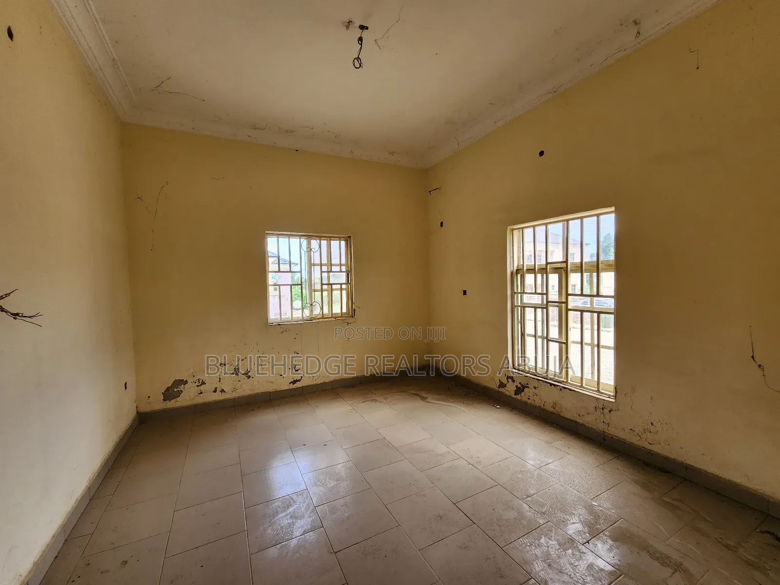 3bdrm House In Al-madina Estate, Karshi For Sale in Karshi