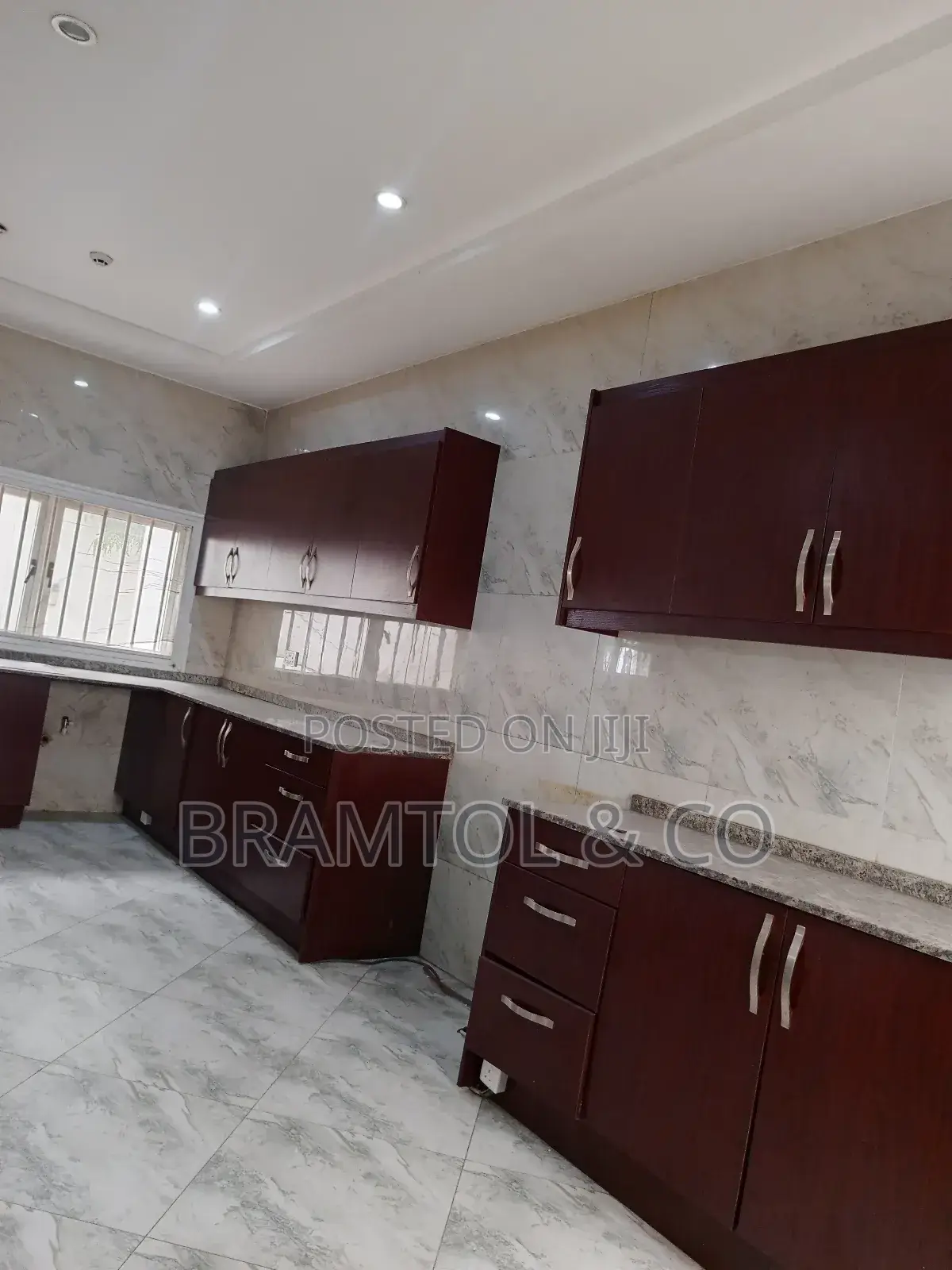 4bdrm Townhouse / Terrace in Maitama for rent in Maitama