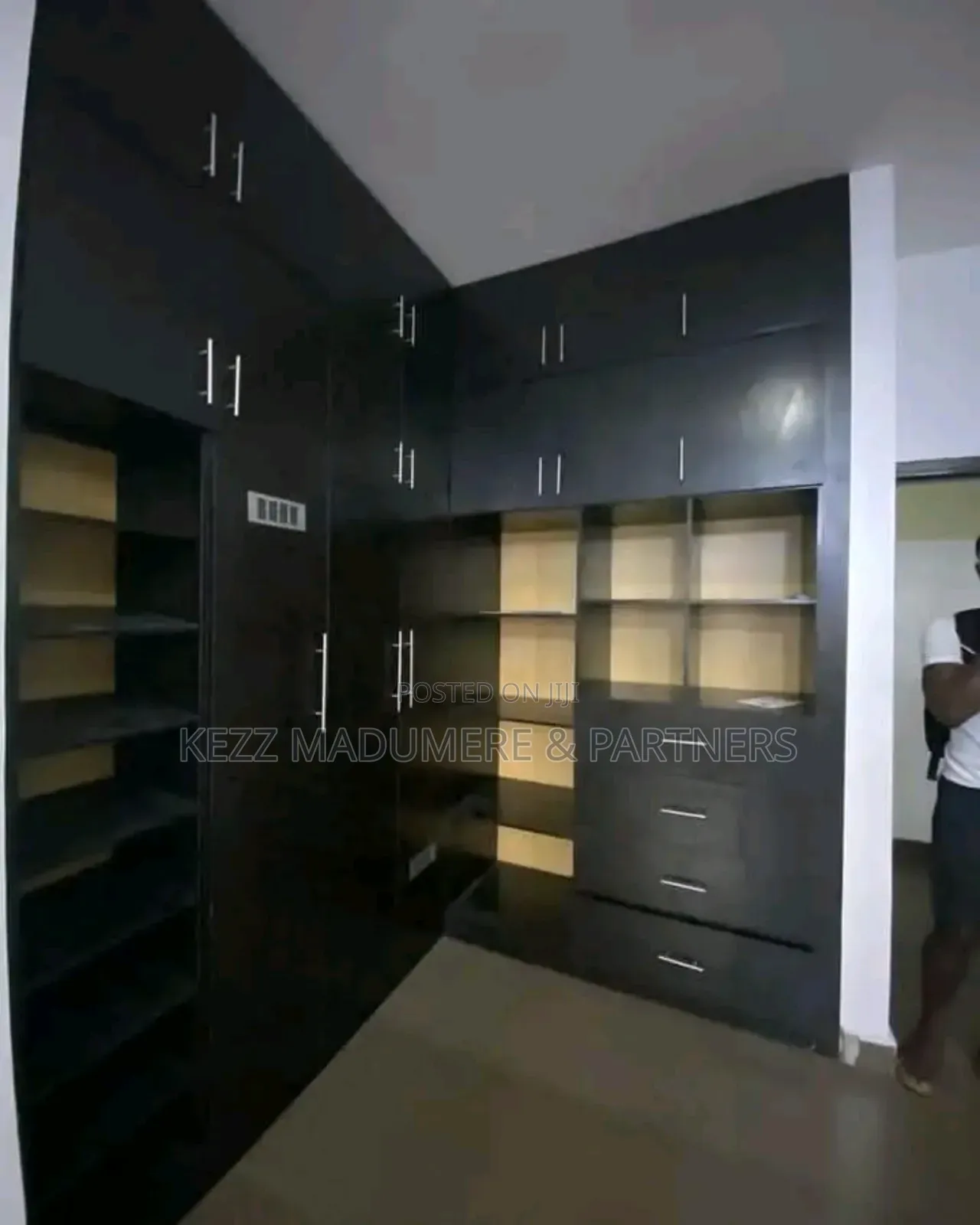 4bdrm Duplex in Dr Peter Odili, for sale in Trans Amadi