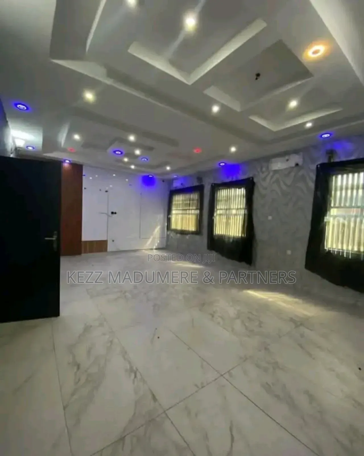 4bdrm Duplex in Dr Peter Odili, for sale in Trans Amadi