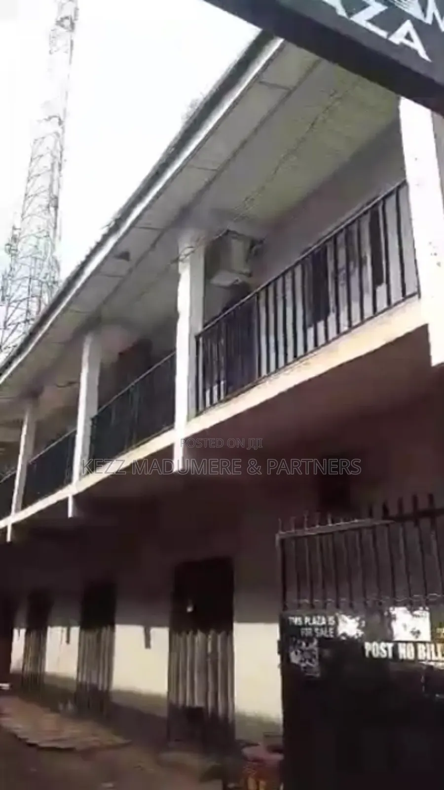 For Sale: 53 Shops Plaza at Presidential Road , Enugu in Enugu