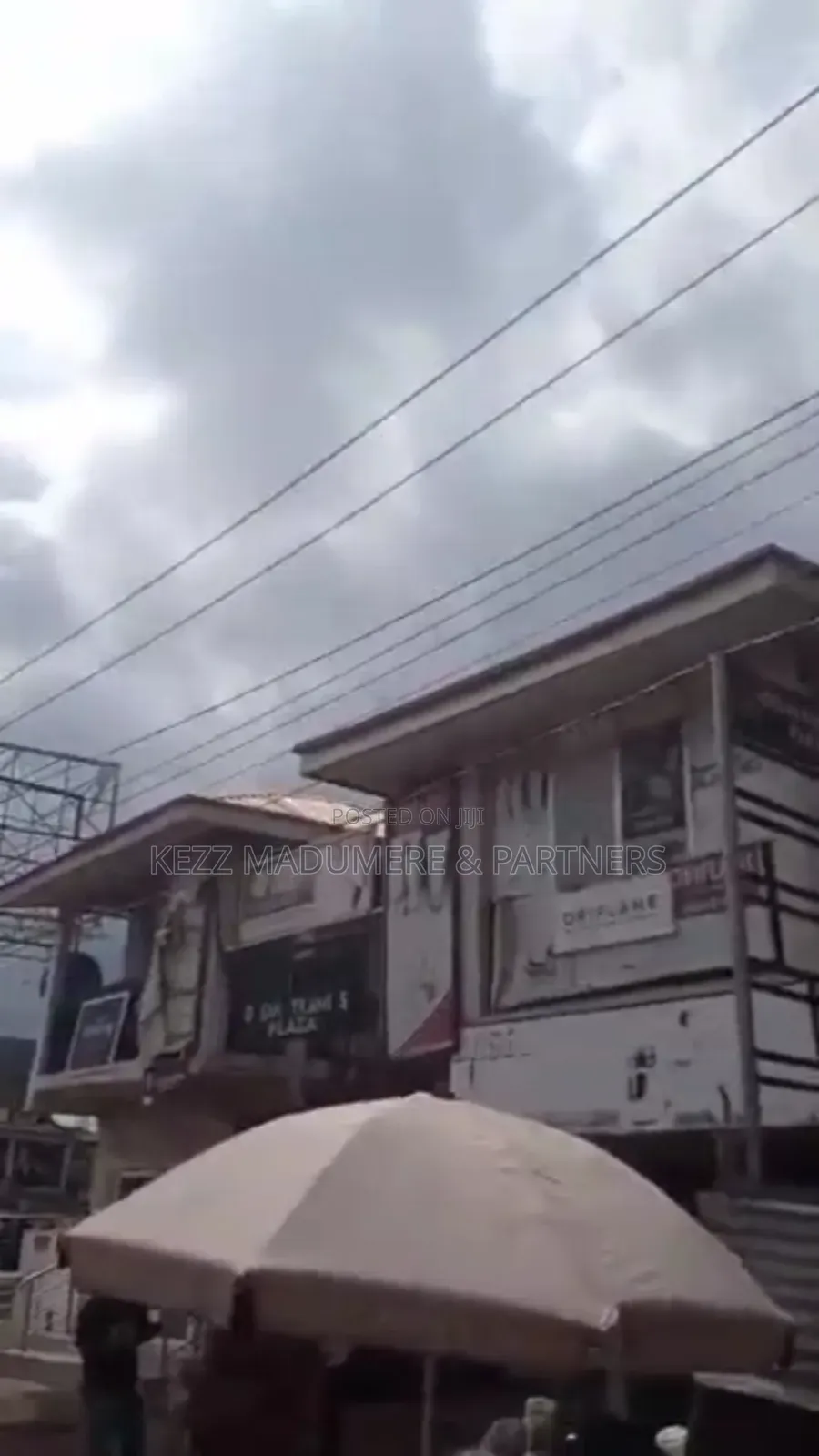 For Sale: 53 Shops Plaza at Presidential Road , Enugu in Enugu