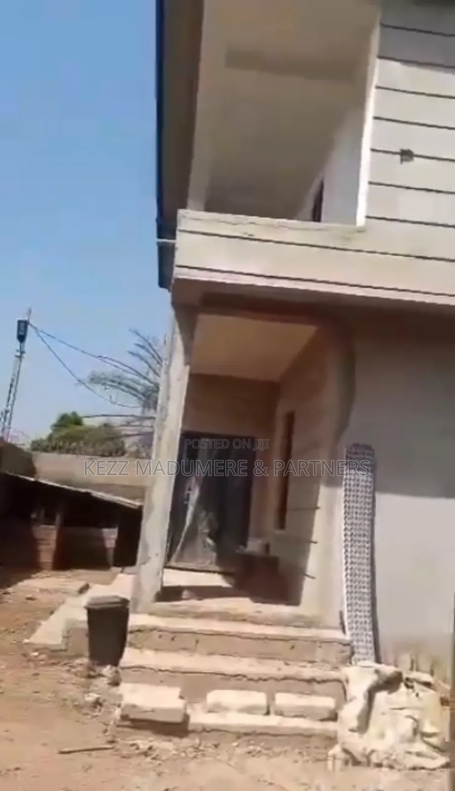 7bdrm Duplex in Monarch Avenue , for sale in Enugu