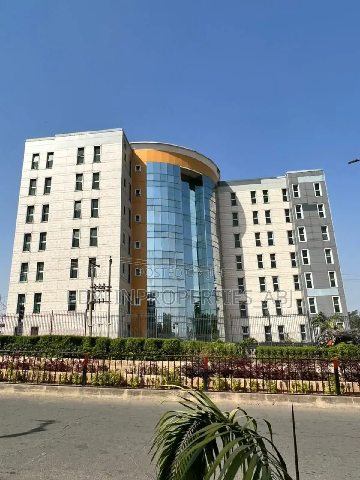 Prime Location Unique Office Building in Wuse
