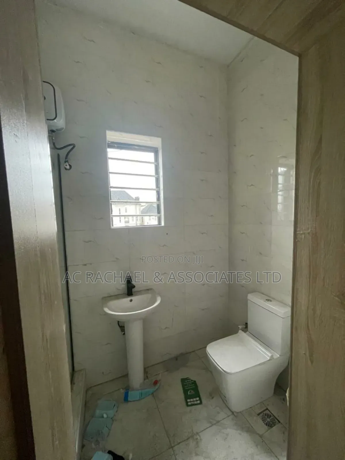 Furnished 3bdrm Apartment in Amuwo Odofin for sale in Amuwo-Odofin