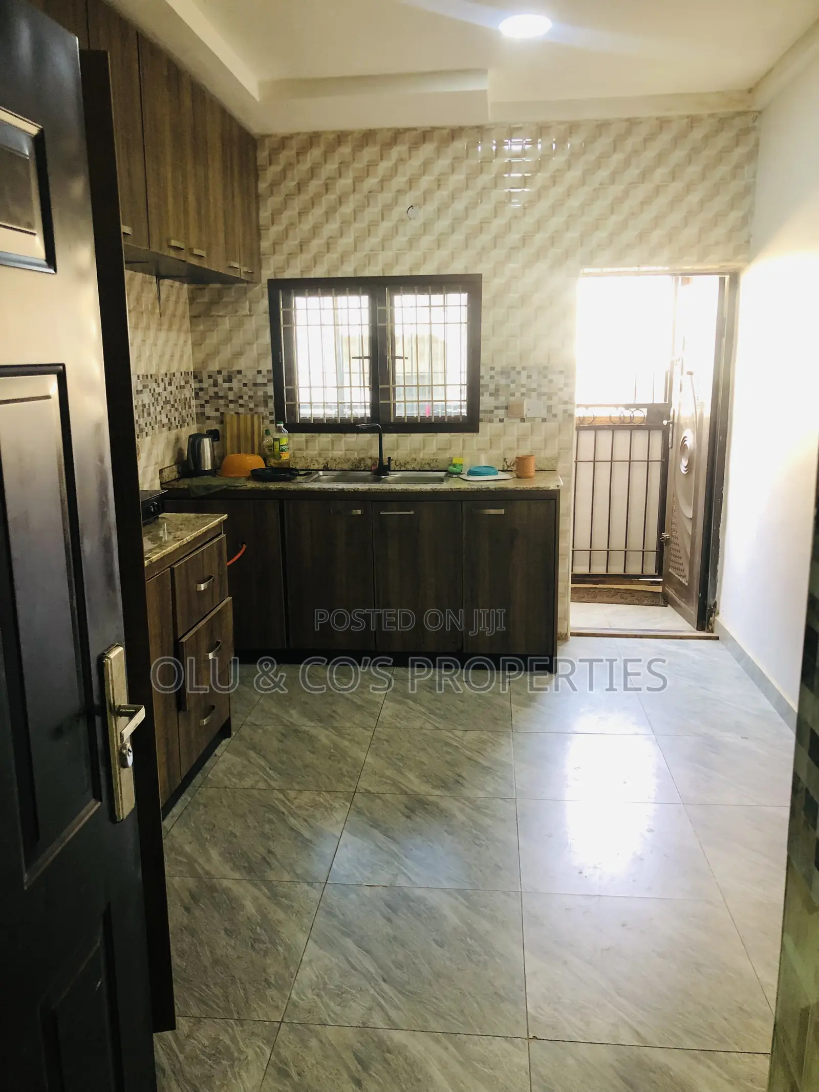 2bdrm Block of Flats in Nut District In An for rent in Lugbe District