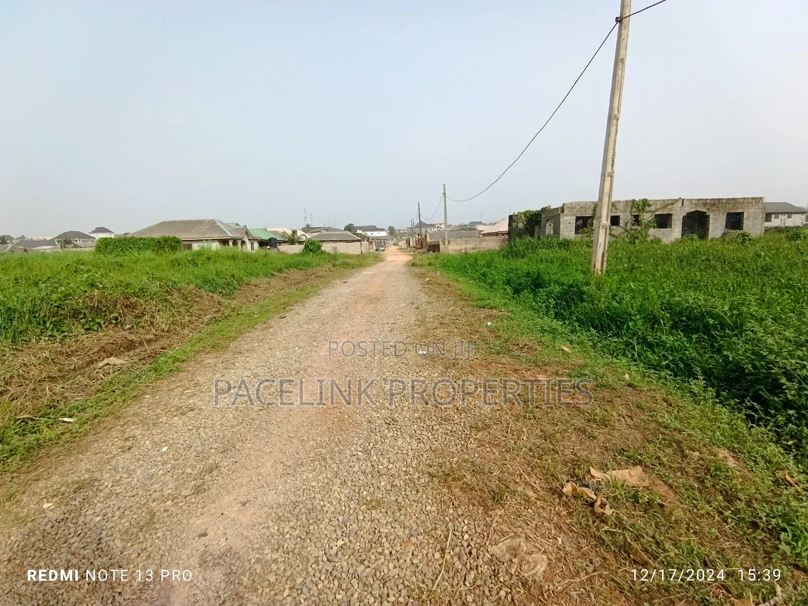 Full Plot of Land in a Very Good Area in Ipaja / Ipaja