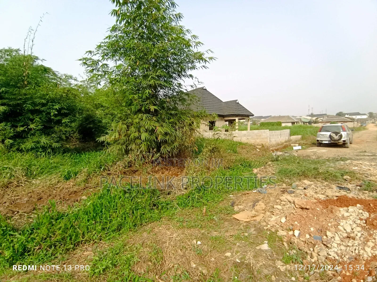 Half Plot of Land to Be Cut Out From Full Plot in Ipaja / Ipaja