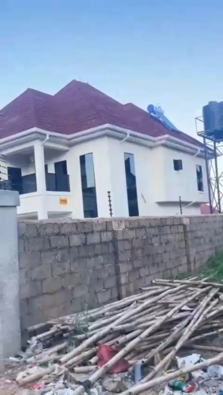 5bdrm Duplex in By Godfrey  Okoye for sale in Enugu