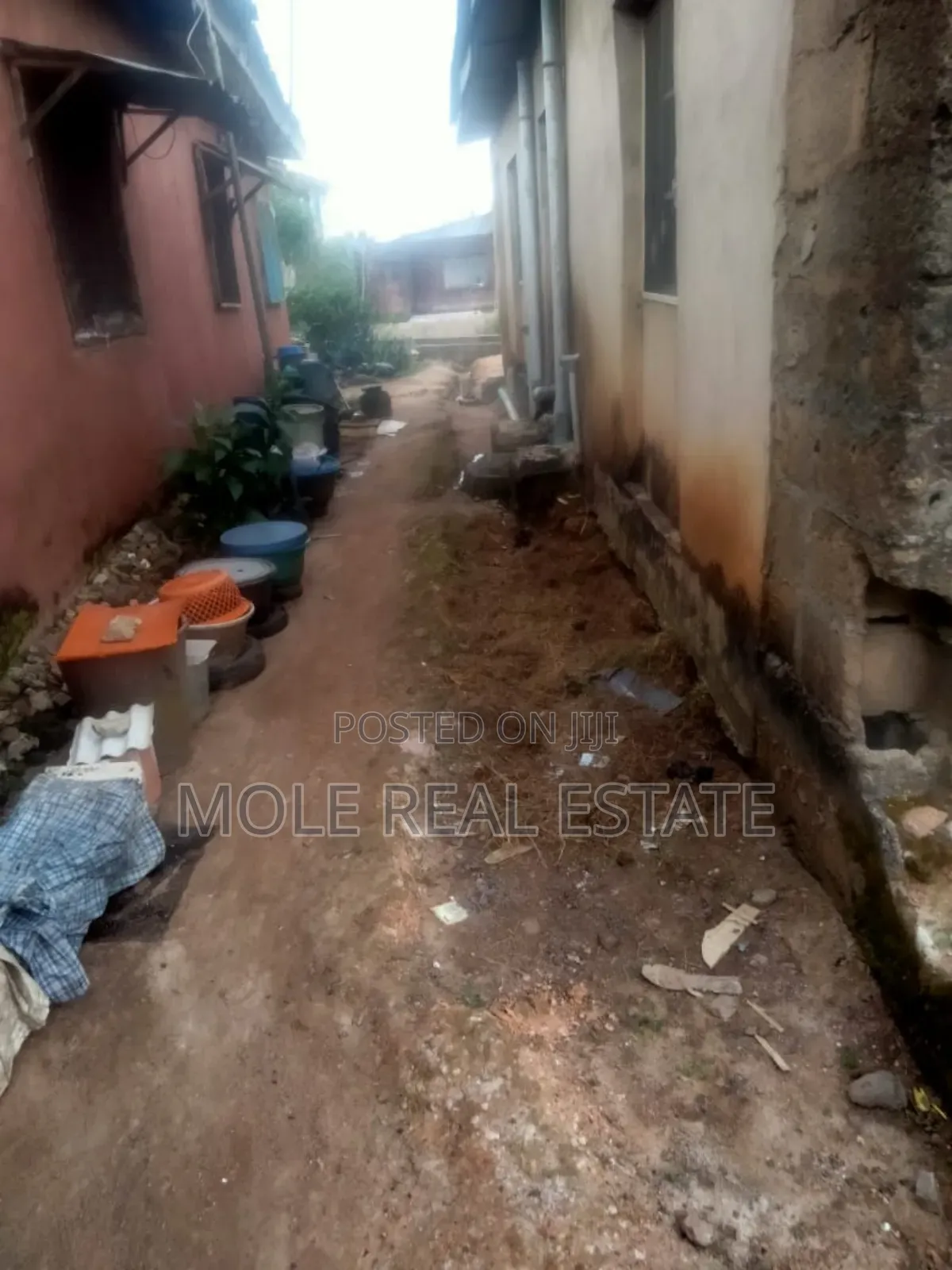 Full Plot With Bungalow Asalu Bustop Abaranje in Abaranje