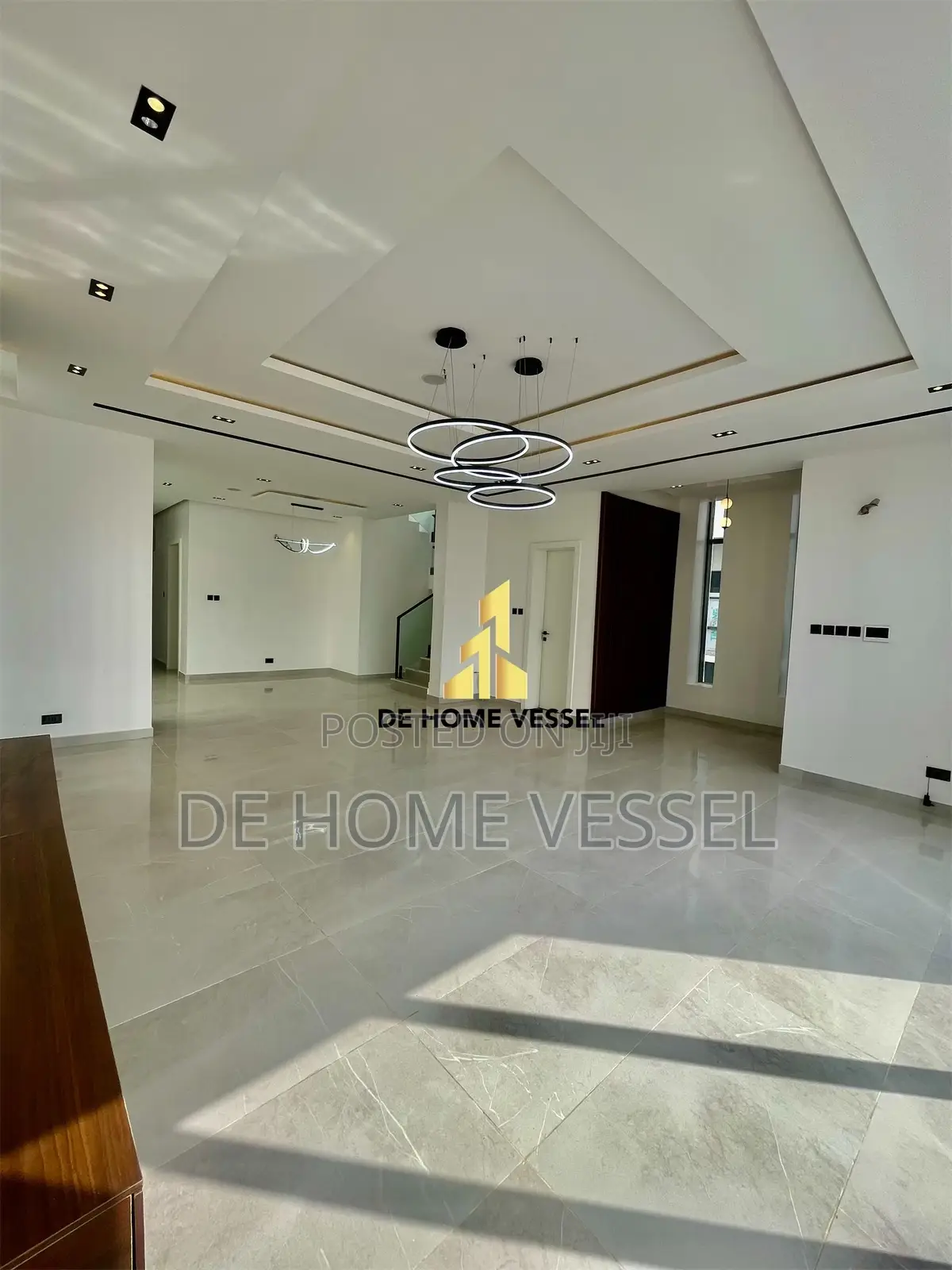Magnificent Luxury 5 Bed Detached Home in Lekki